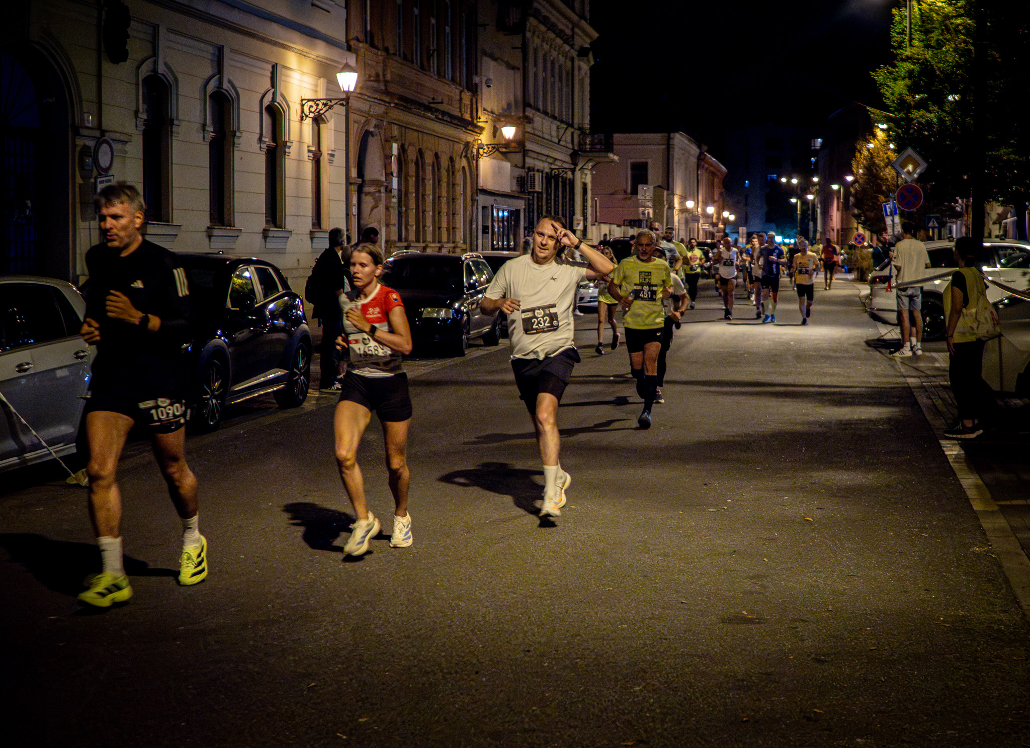 NIGHT RUN-13